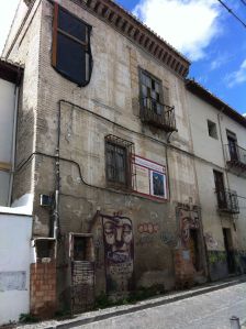 house of a 1000 turds