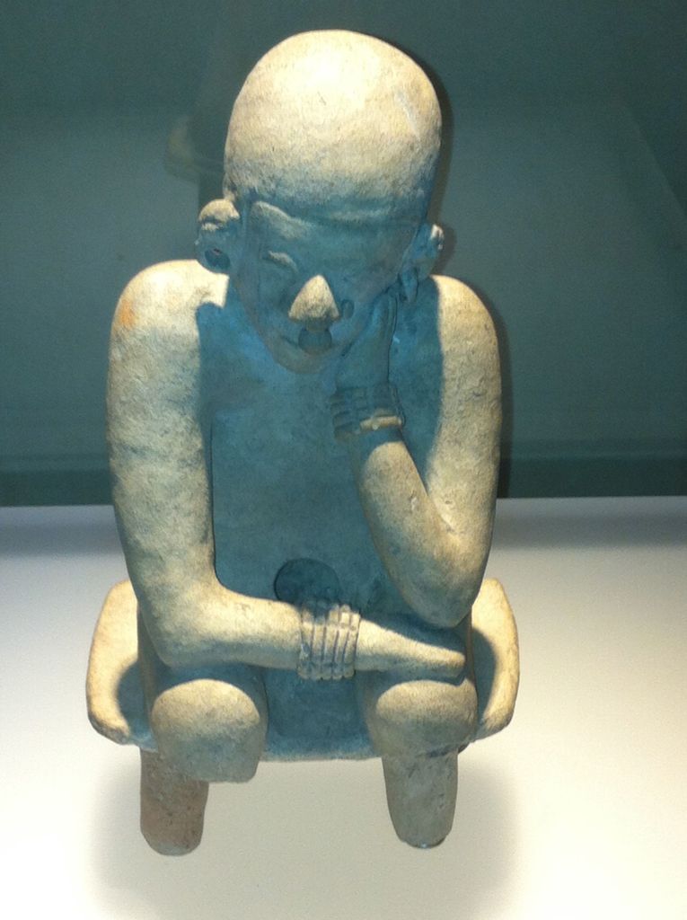 thinker bogota museo de oro