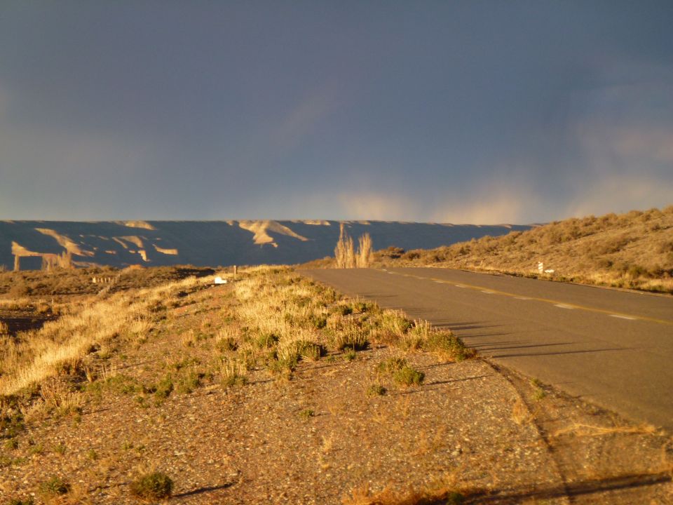 last light, approaching Esquel