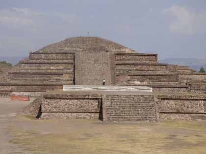Temple of Quetzalcóatl (the plumed serpent)