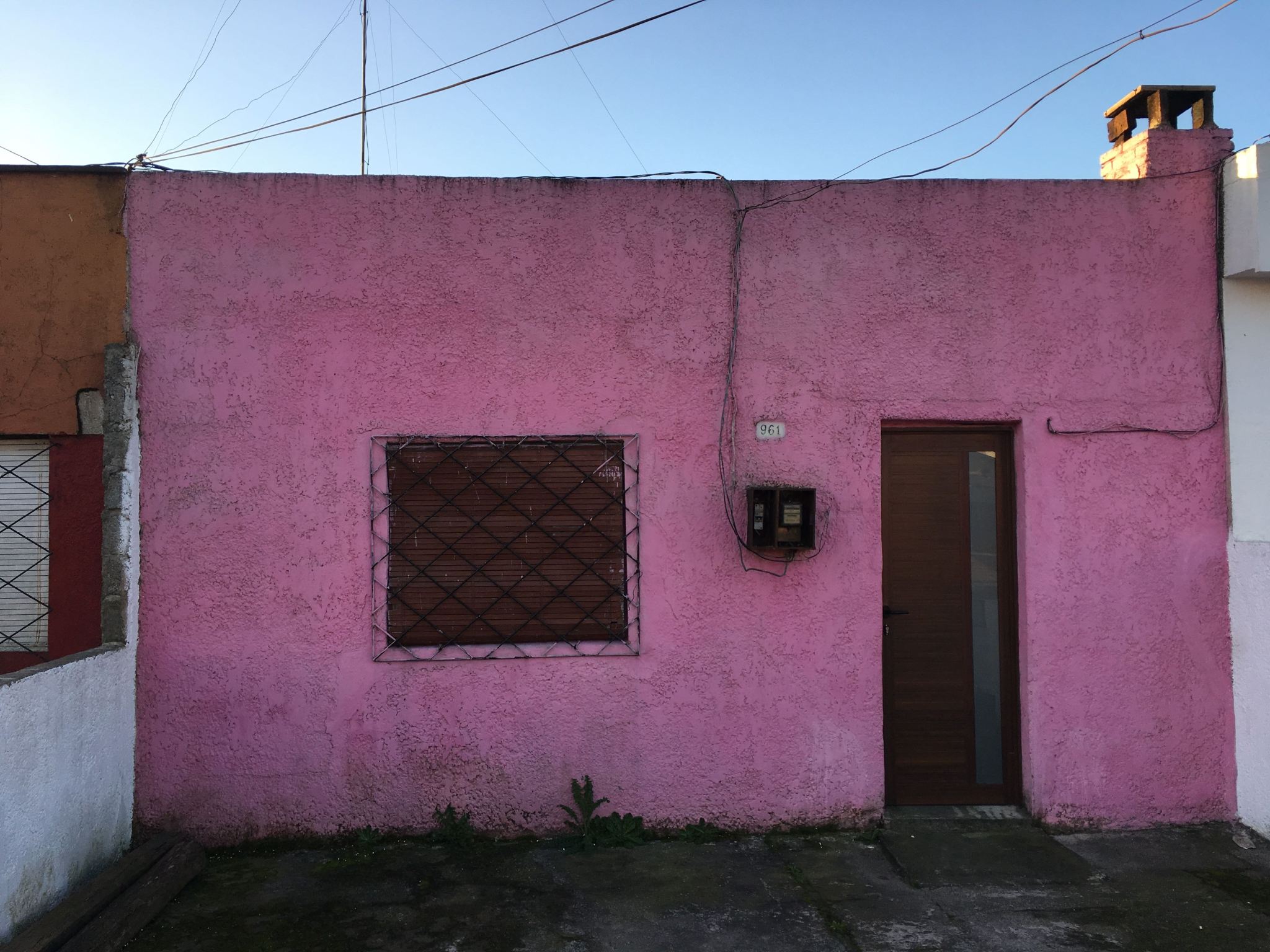 jose pink house
