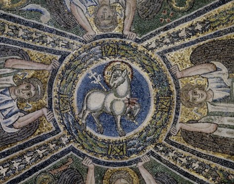 7-Agnus-Dei-clipeo-665x523-1